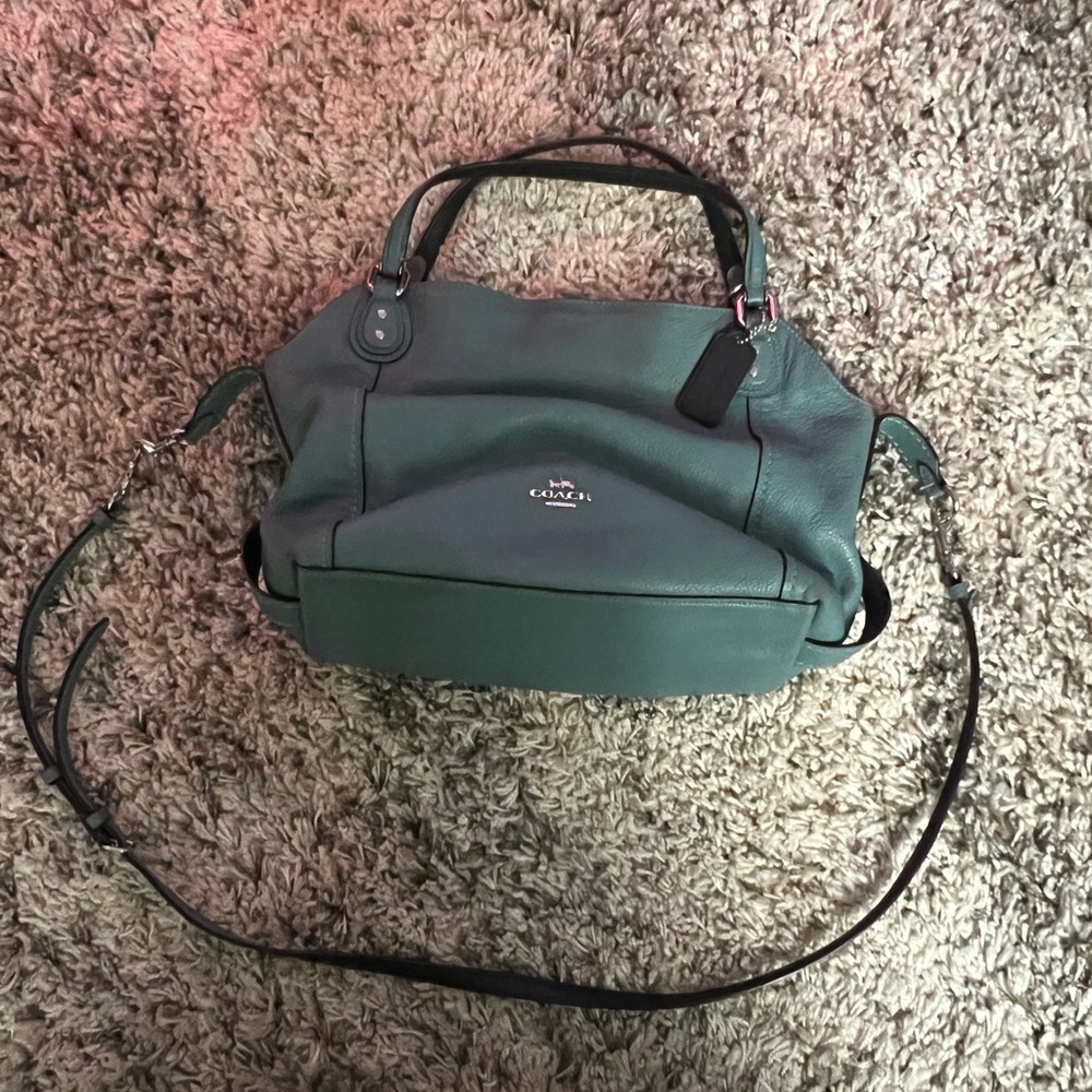 Blue coach crossbody purse 👛